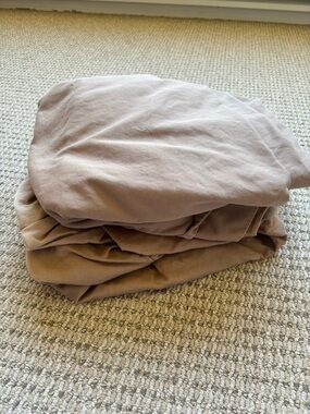 Sheet set